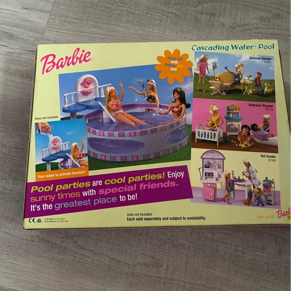 Lot Of 1990s Barbie’s Halloween New Pool Toys - Picture 8 of 8